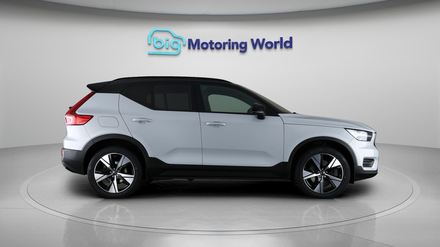 Used Volvo XC40 2022 for sale - 76153036: Photo 9