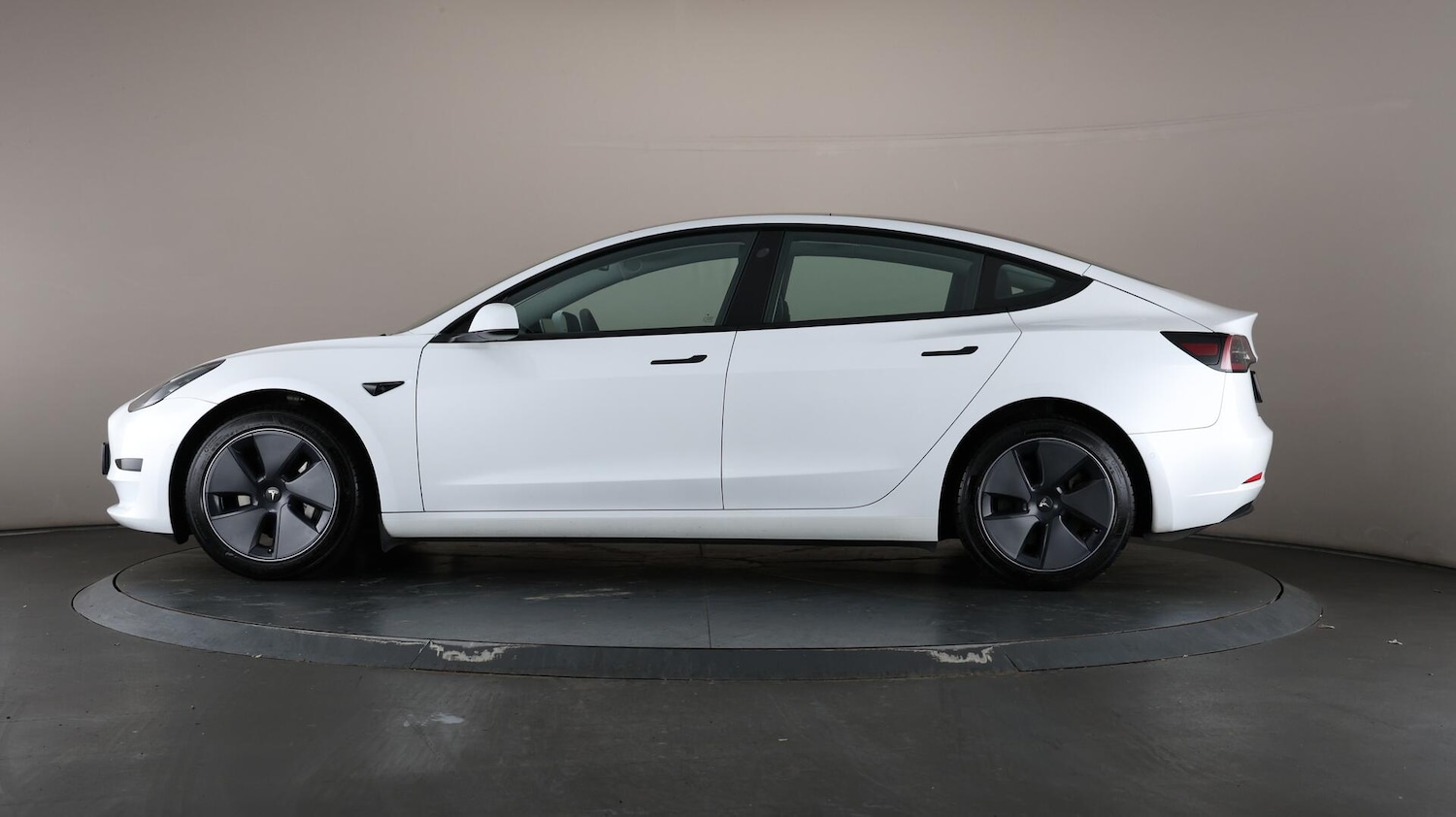 Used Tesla Model 3 2021 for sale - 76072873: Photo 38