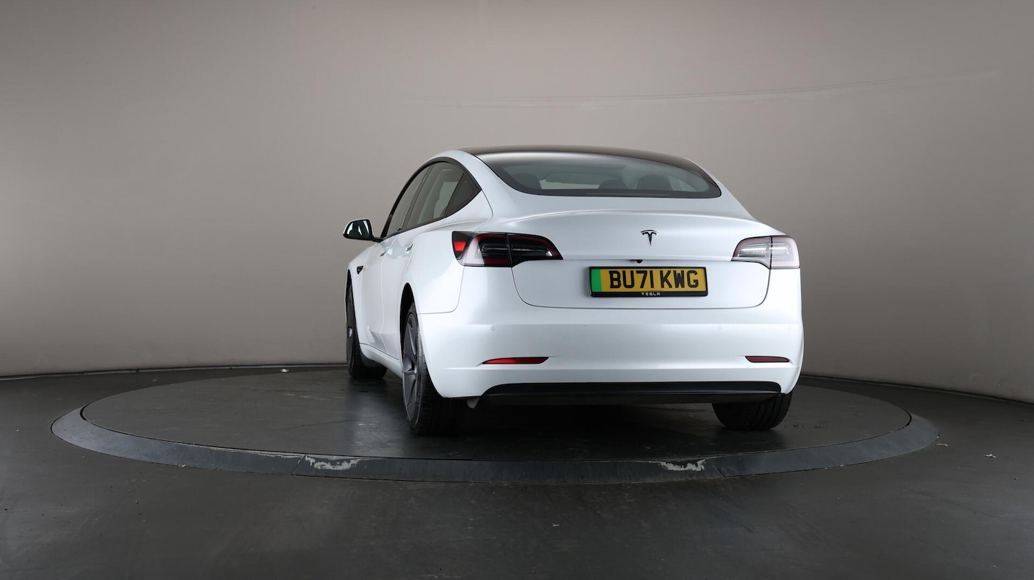 Used Tesla Model 3 2021 for sale - 76072873: Photo 47