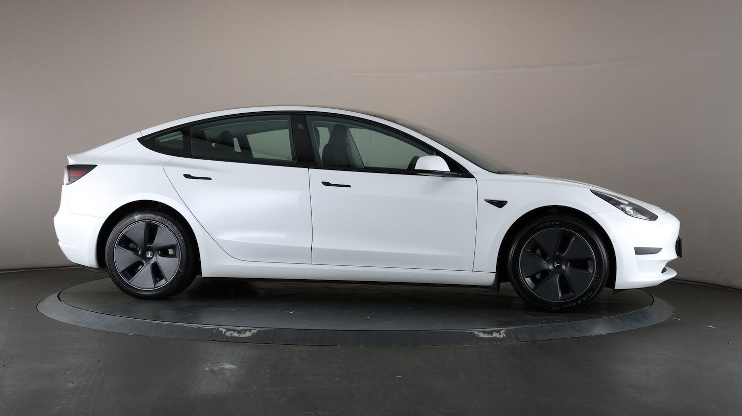 Used Tesla Model 3 2021 for sale - 76072873: Photo 60