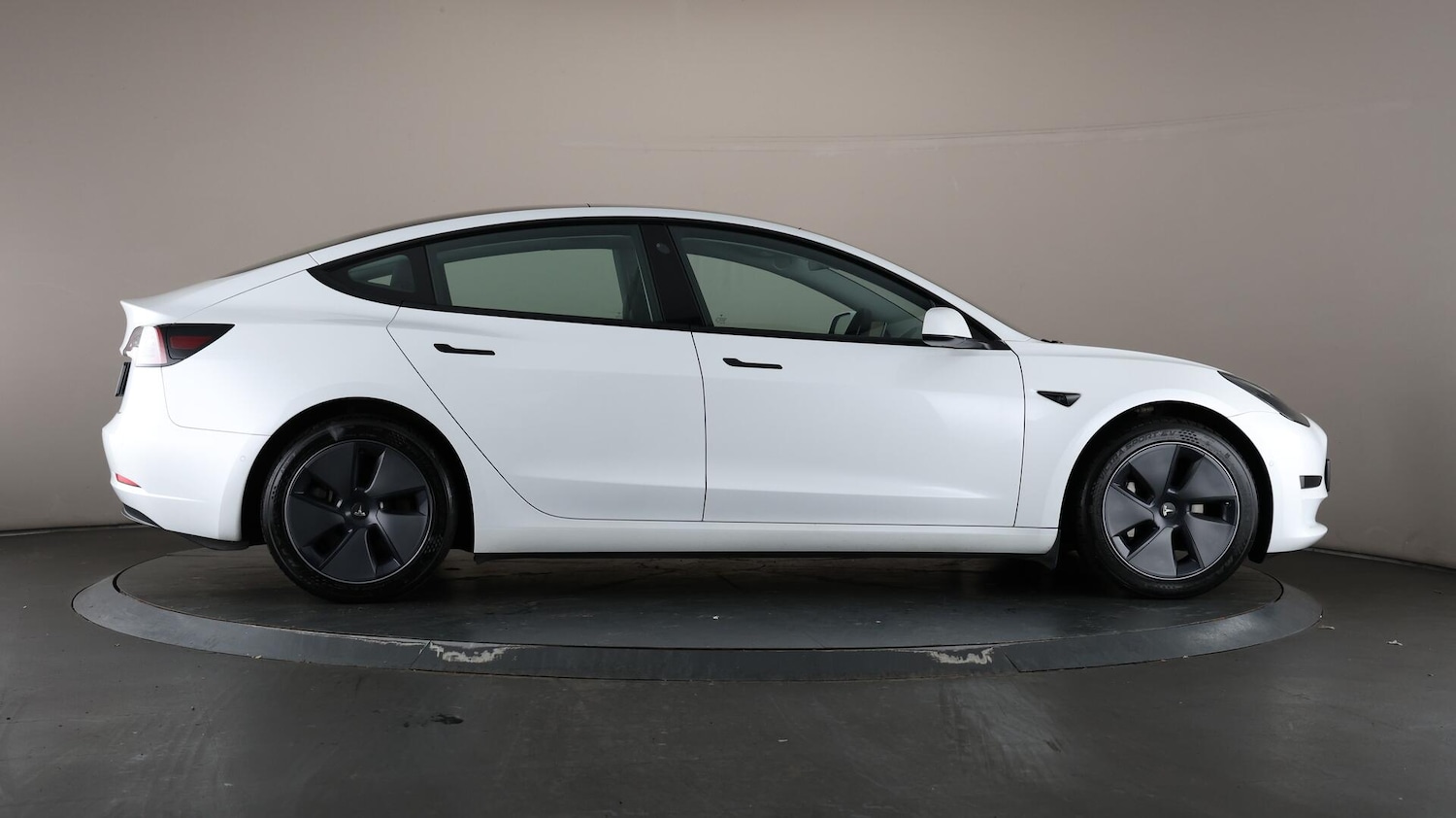 Used Tesla Model 3 2021 for sale - 76072873: Photo 62