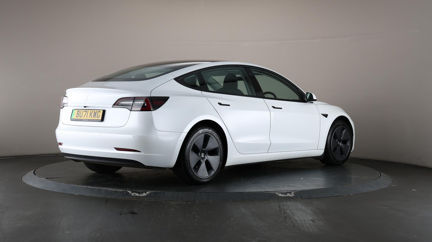 Used Tesla Model 3 2021 for sale - 76072873: Photo 67