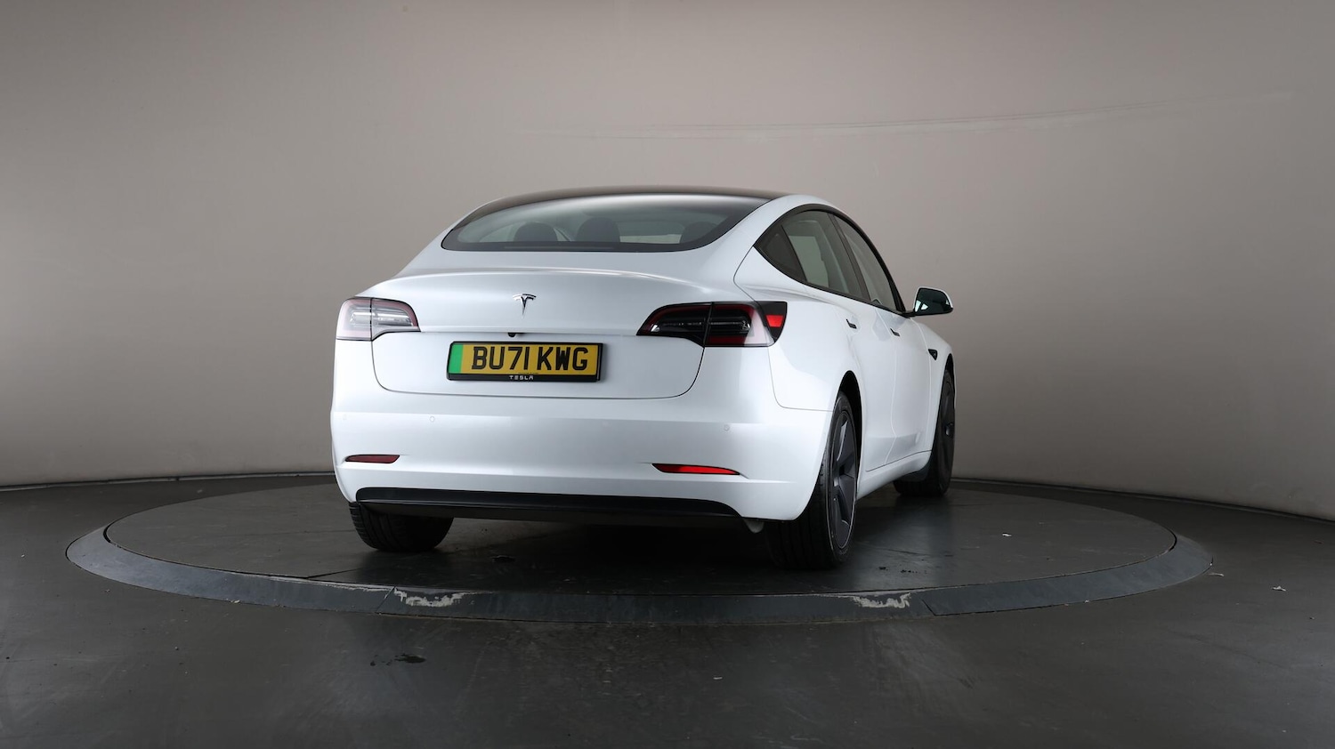 Used Tesla Model 3 2021 for sale - 76072873: Photo 71