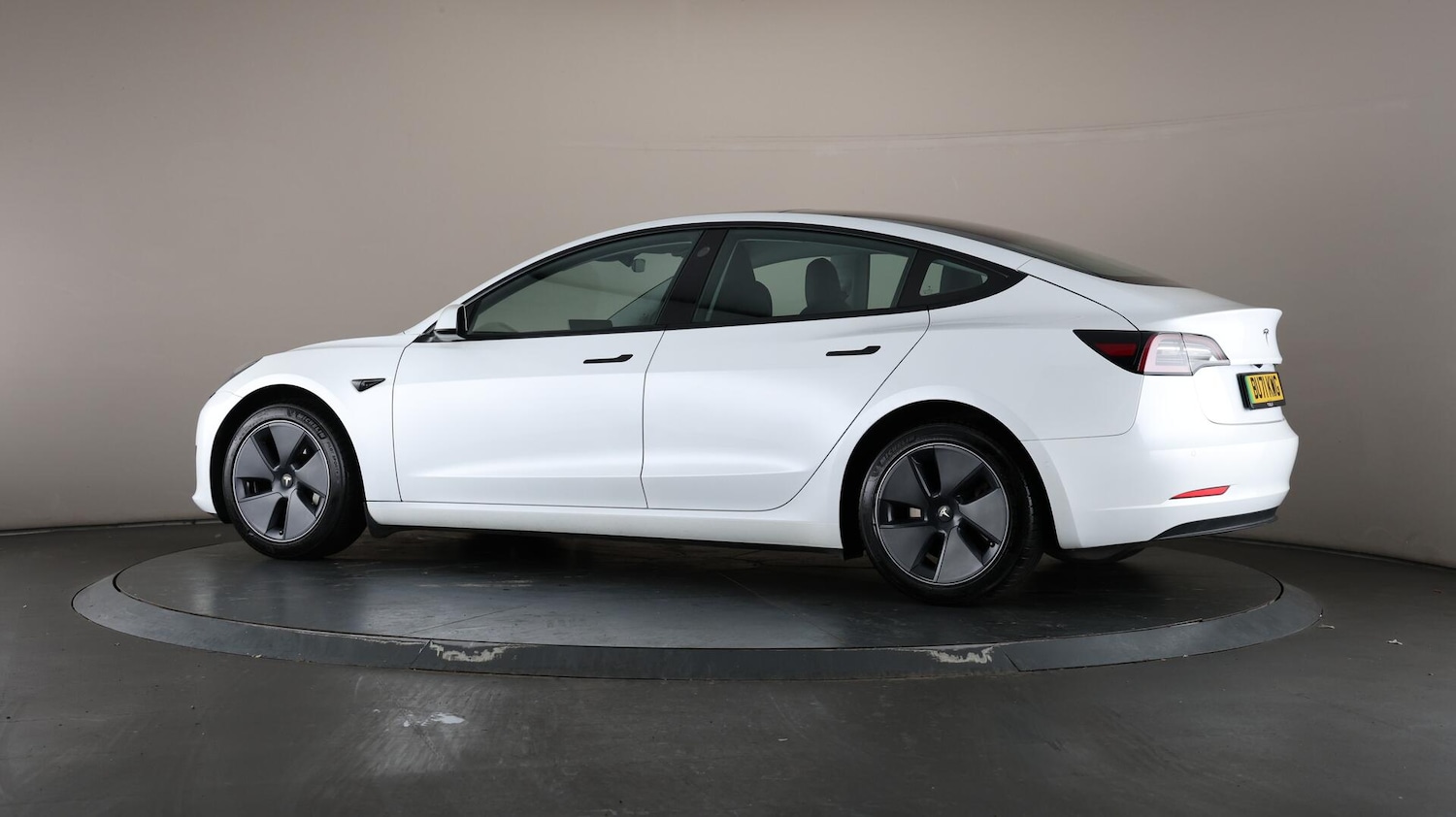 Used Tesla Model 3 2021 for sale - 76072873: Photo 77