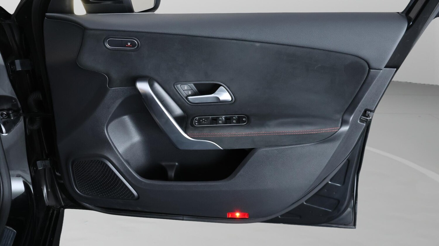 Used Mercedes-Benz A-Class for sale - 76484465: Photo 16