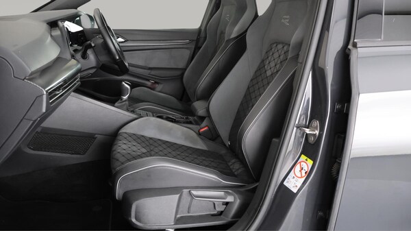 Used Volkswagen Golf 2021 for sale - 76151737: Photo 14