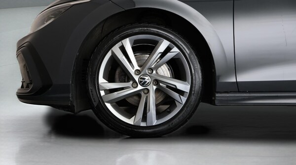 Used Volkswagen Golf 2021 for sale - 76151737: Photo 18
