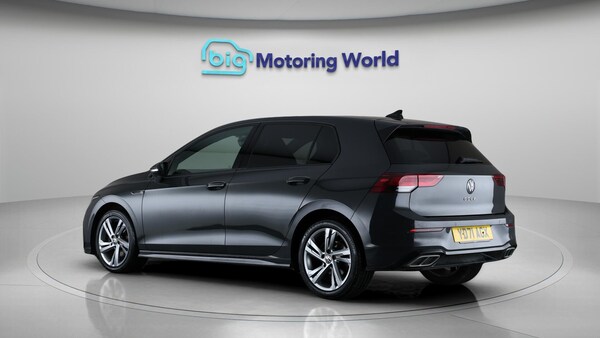 Used Volkswagen Golf 2021 for sale - 76151737: Photo 5