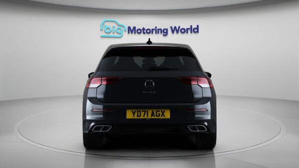Used Volkswagen Golf 2021 for sale - 76151737: Photo 6
