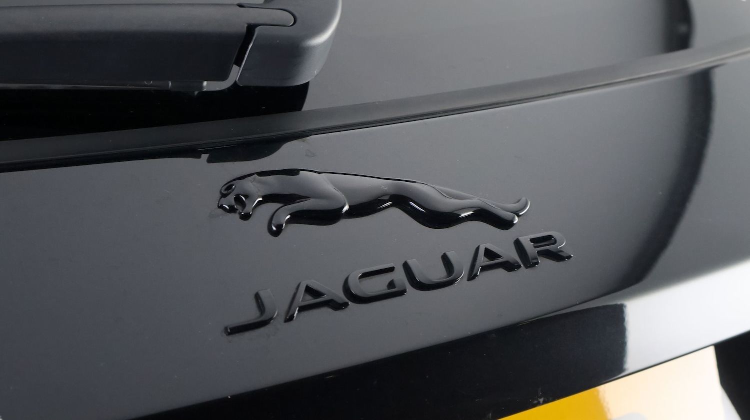 Used Jaguar F-Pace 2023 for sale - 78148377: Photo 20