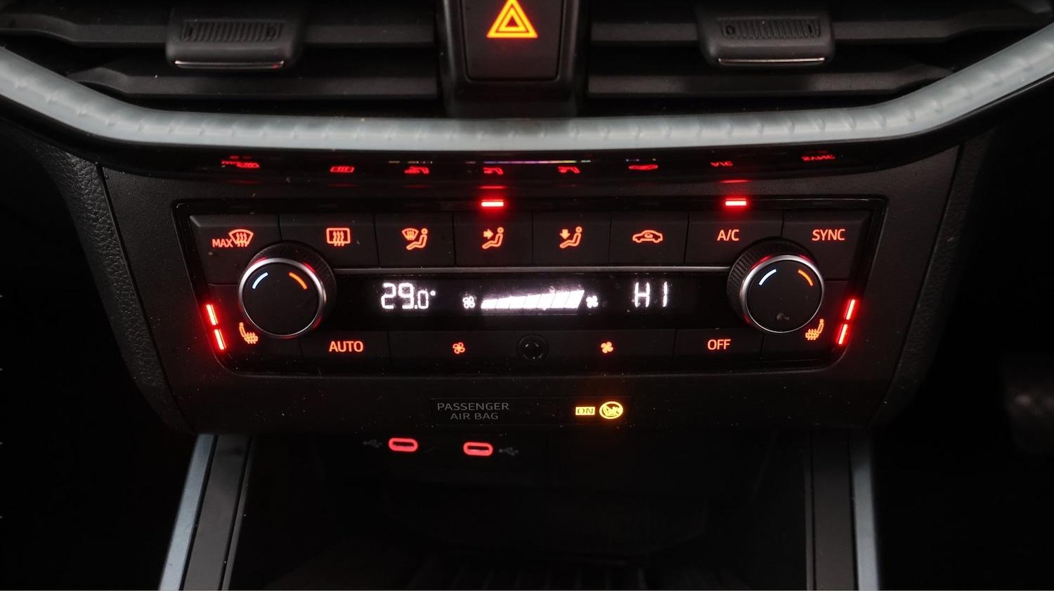 Used SEAT Arona 2024 for sale - 77954202: Photo 11