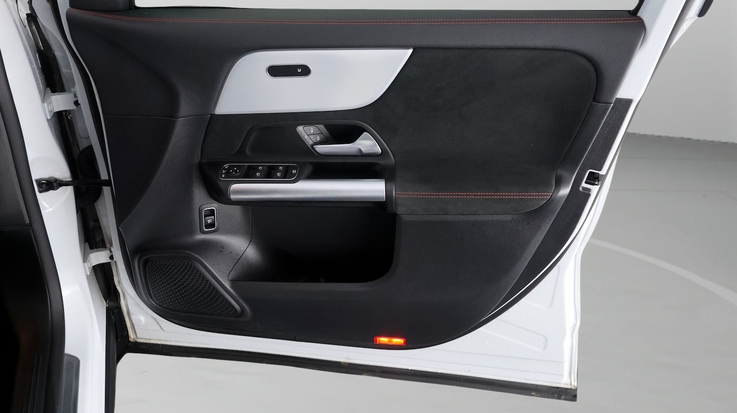 Used Mercedes-Benz EQA 2023 for sale - 77791487: Photo 15