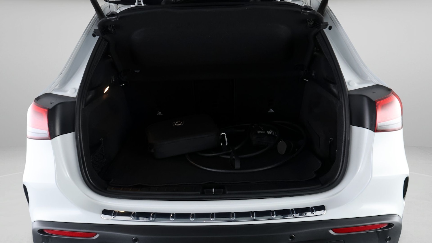 Used Mercedes-Benz EQA 2023 for sale - 77791487: Photo 17