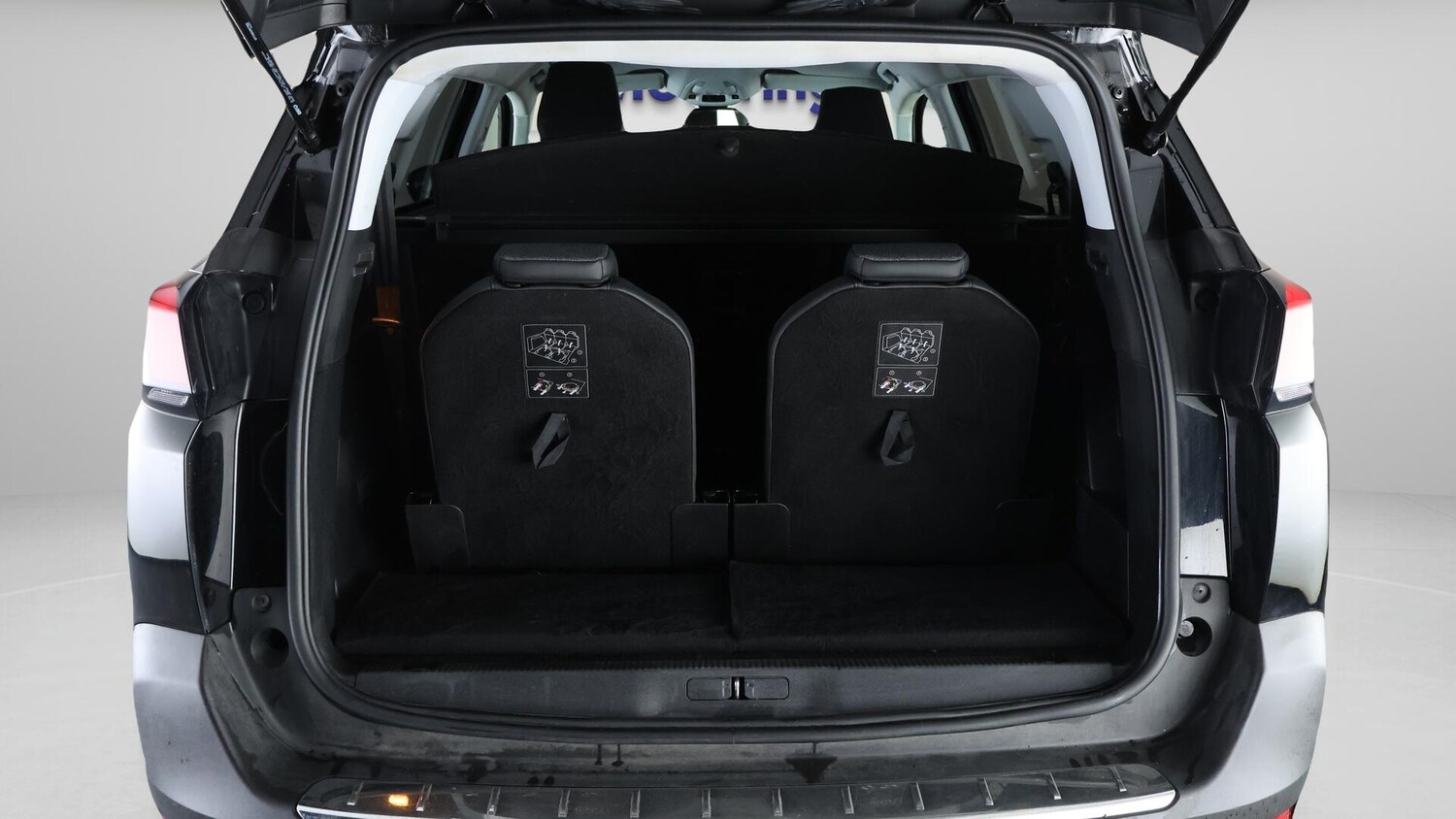 Used Peugeot 5008 2020 for sale - 76644733: Photo 18