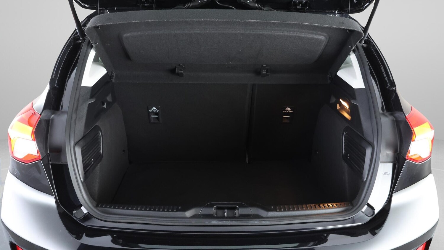 Used Ford Focus 2021 for sale - 76381133: Photo 17