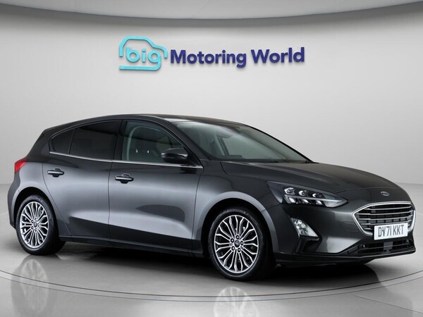 Used Ford Focus 2021 for sale - 76295320: Photo 1
