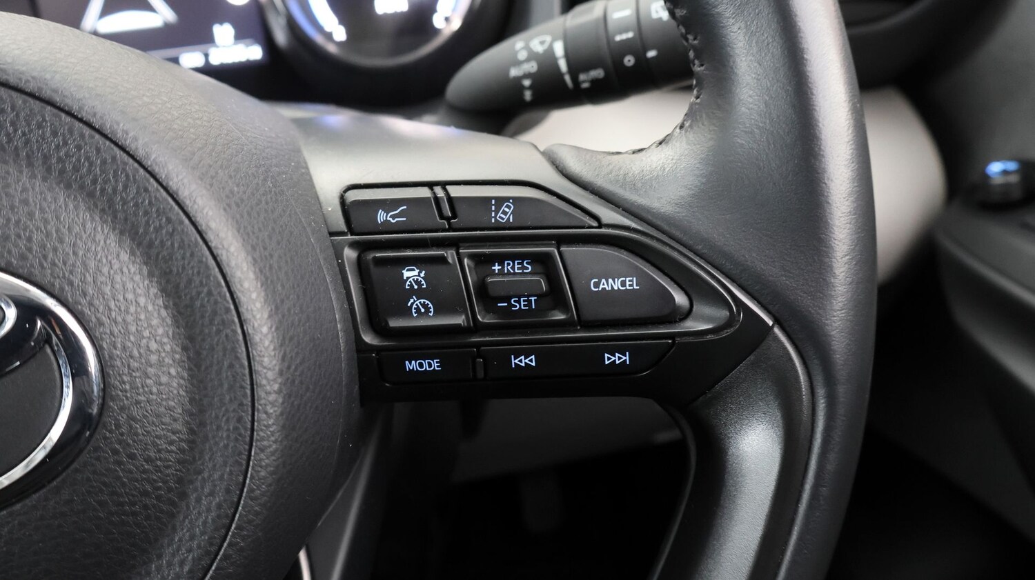 Used Toyota Yaris for sale - 77337439: Photo 20