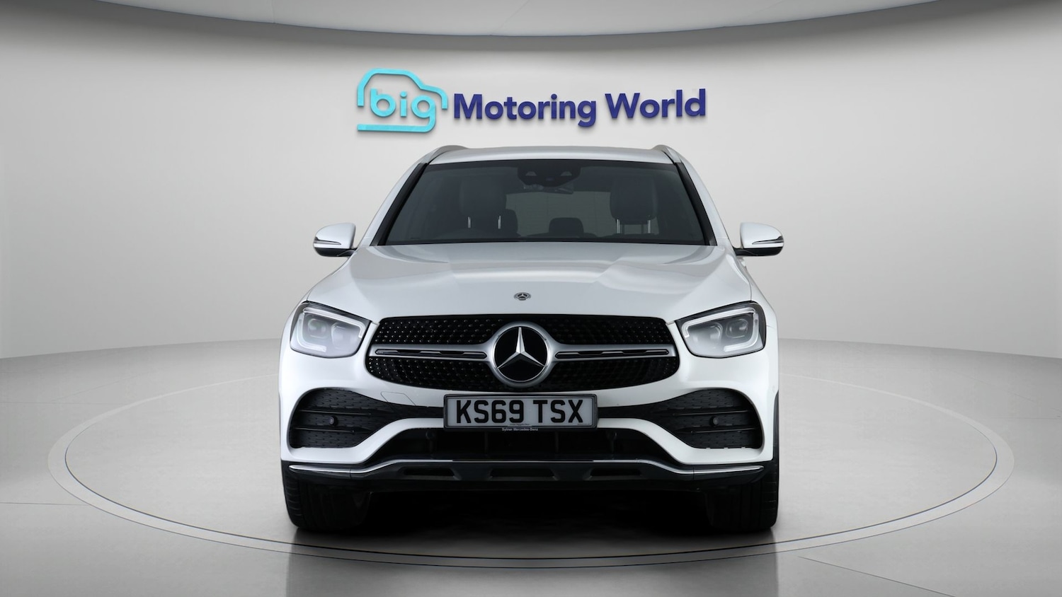 Used Mercedes-Benz GLC 2020 for sale - 77643908: Photo 2