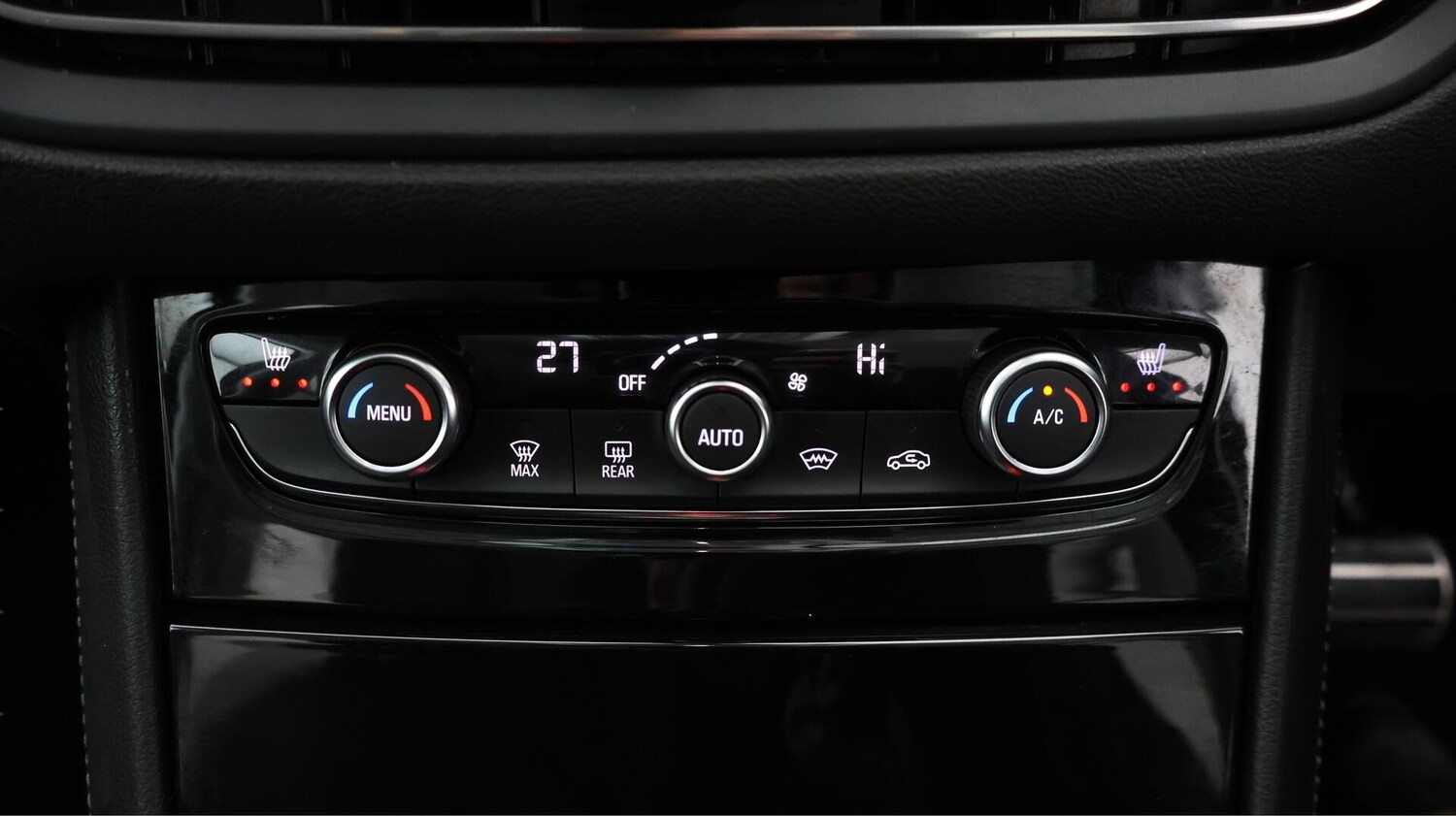 Used Vauxhall Grandland for sale - 76728184: Photo 12