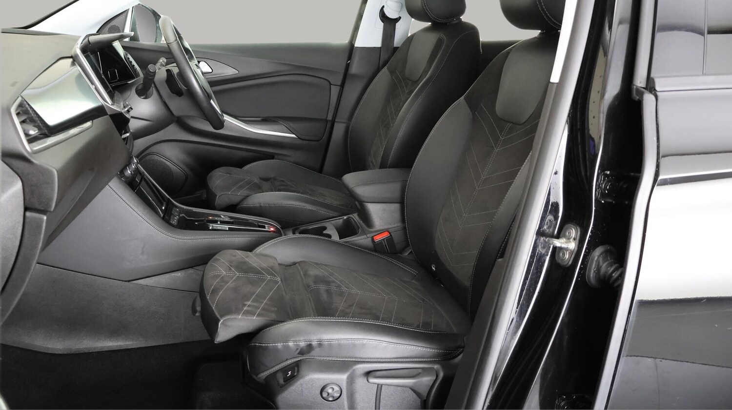 Used Vauxhall Grandland for sale - 76728184: Photo 14