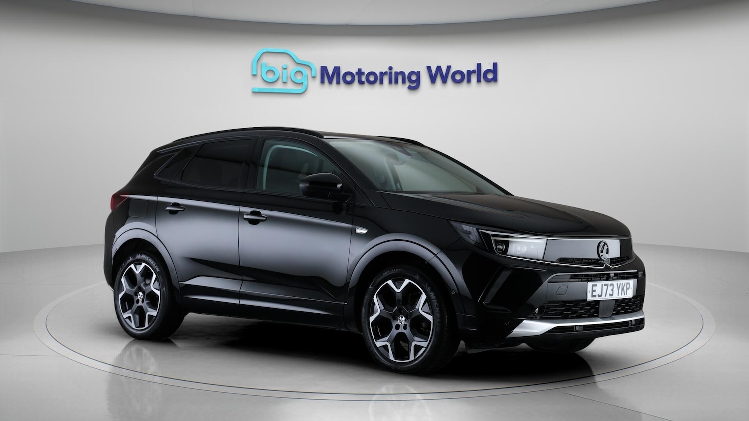 Used Vauxhall Grandland for sale - 76728184: Photo 2