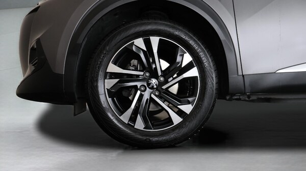 Used Peugeot 2008 2021 for sale - 76306980: Photo 18