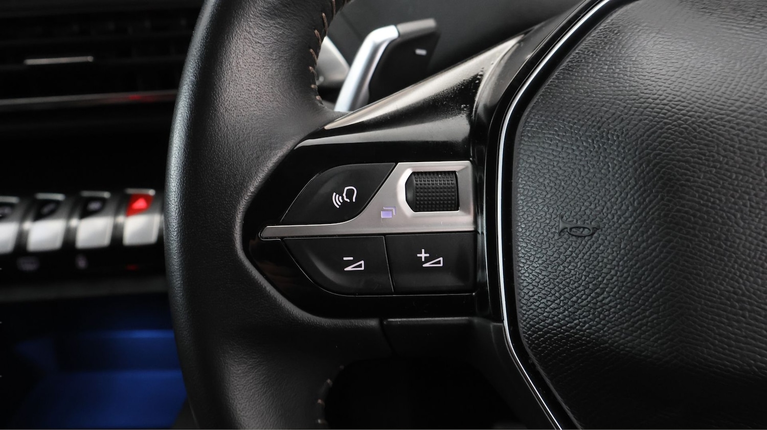 Used Peugeot 3008 2024 for sale - 77636614: Photo 21