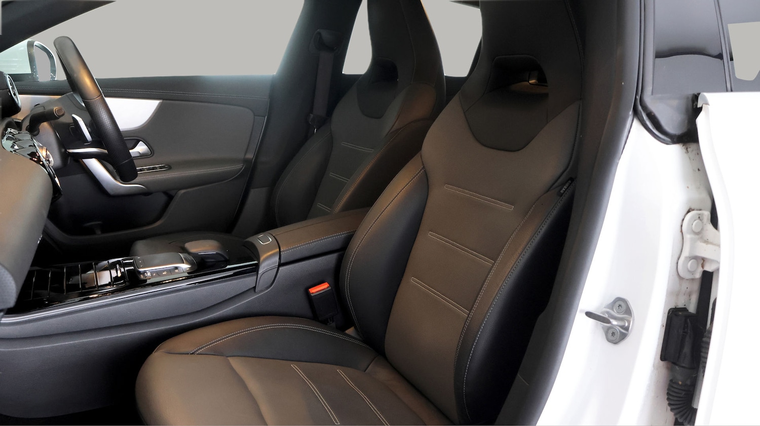 Used Mercedes-Benz CLA 2022 for sale - 77236992: Photo 14