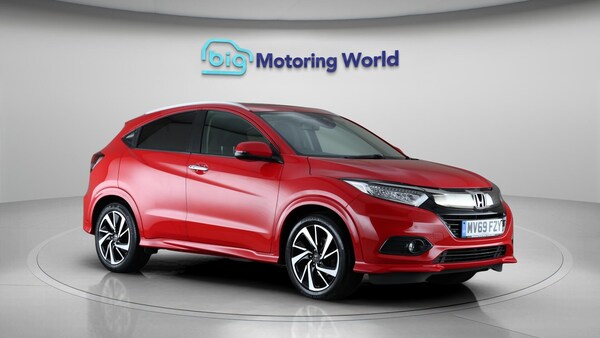 Used Honda HR-V 2019 for sale - 75532404: Photo 2