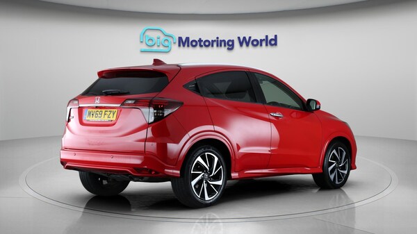 Used Honda HR-V 2019 for sale - 75532404: Photo 8
