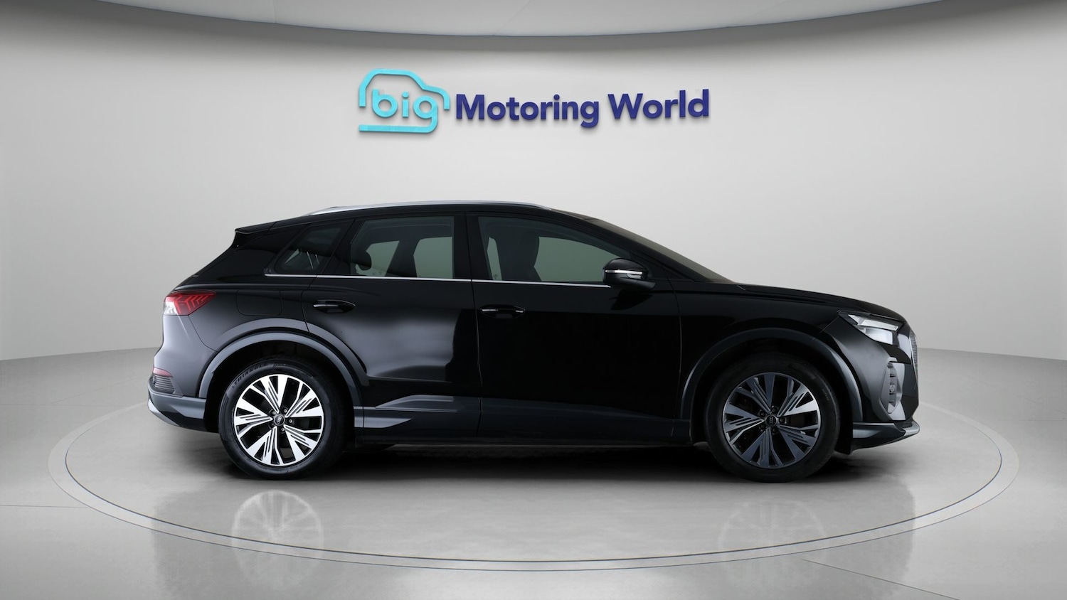 Used Audi Q4 e-tron 2023 for sale - 77636607: Photo 8