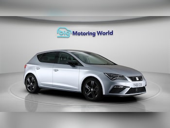 Used SEAT Leon 2019 for sale - 76250939: Photo 2