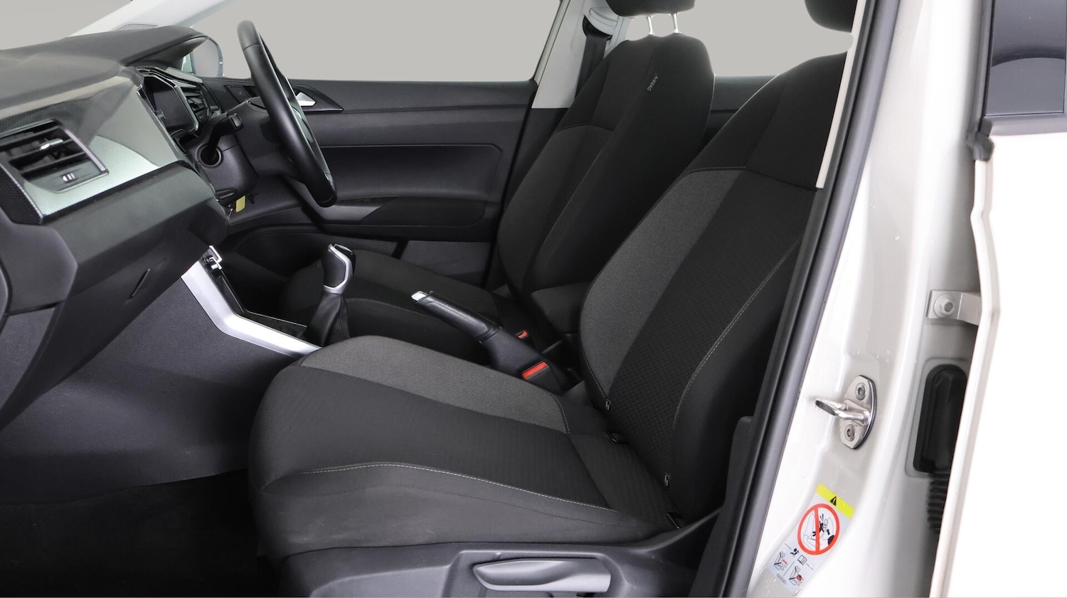 Used Volkswagen Polo 2023 for sale - 76314604: Photo 14