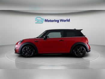 Used MINI Hatch 2021 for sale - 76659003: Photo