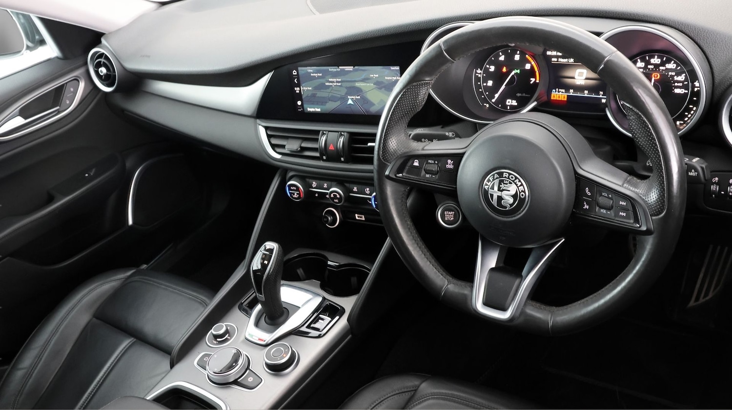 Used Alfa Romeo Giulia 2021 for sale - 77707368: Photo 9