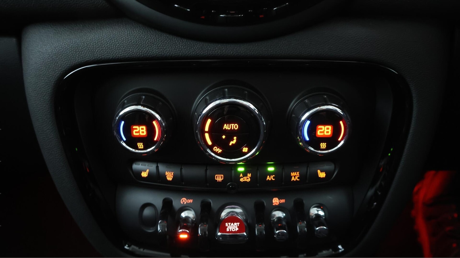 Used MINI Clubman 2018 for sale - 76666552: Photo 13