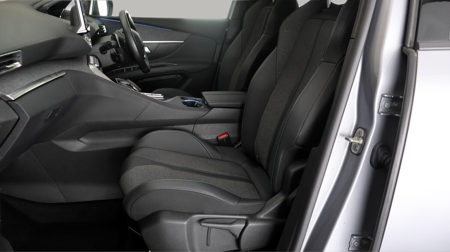 Used Peugeot 3008 2021 for sale - 77845237: Photo 14