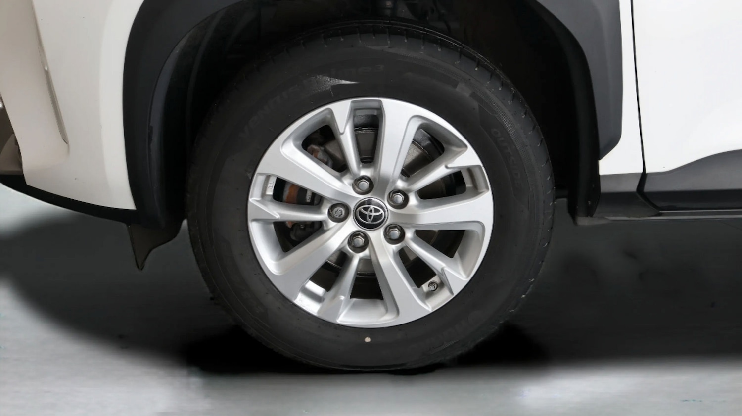 Used Toyota Yaris Cross 2023 for sale - 77399492: Photo 17