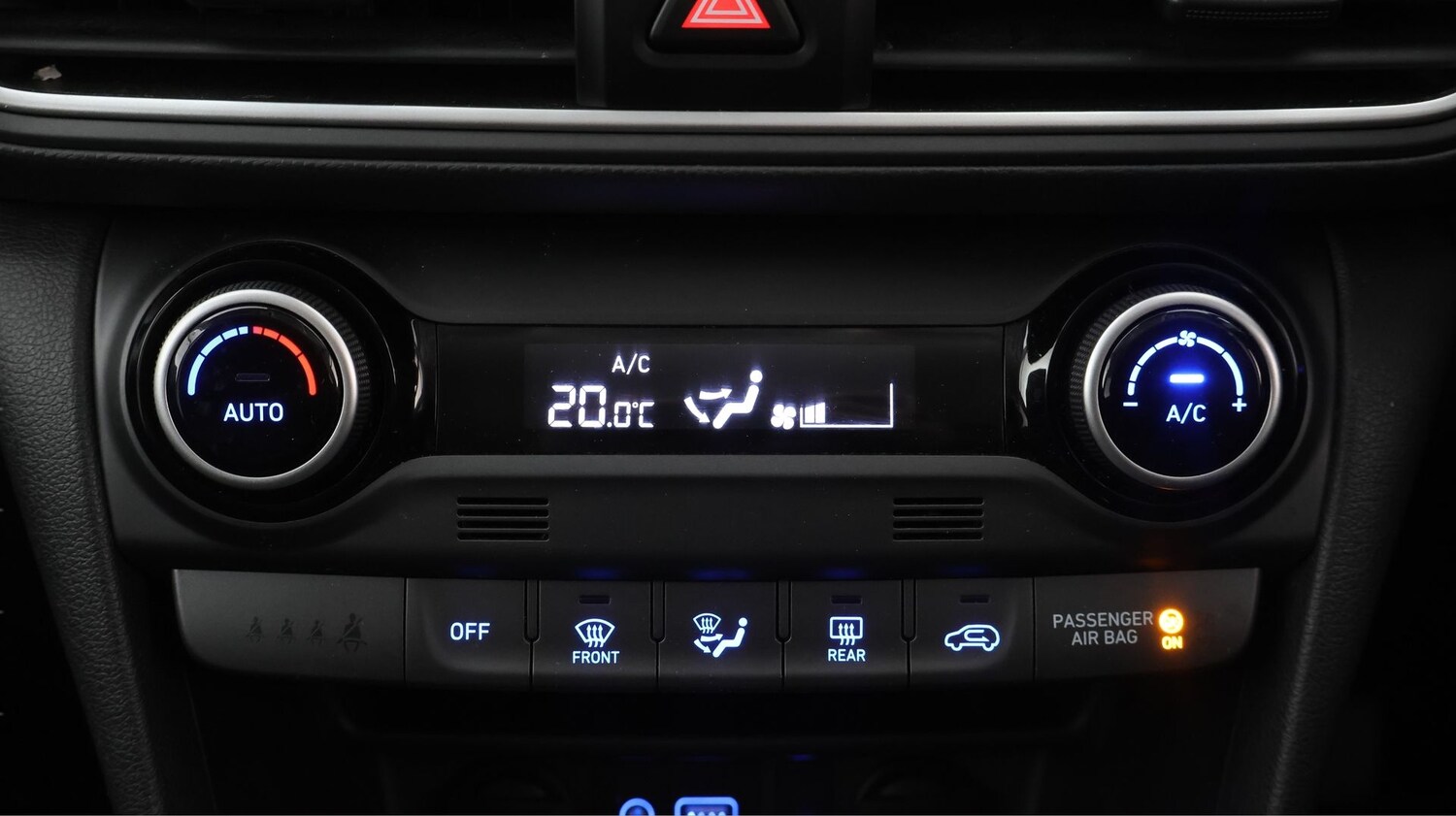 Used Hyundai KONA 2020 for sale - 77854922: Photo 12