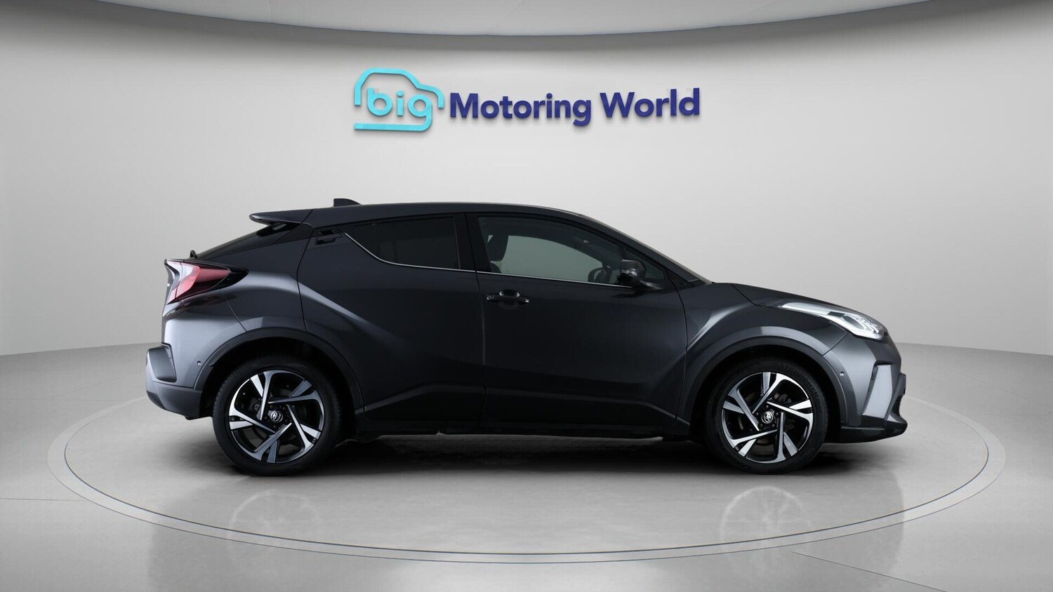 Used Toyota C-HR 2022 for sale - 76326162: Photo 9