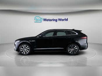Used Jaguar F-Pace 2022 for sale - 78290104: Photo
