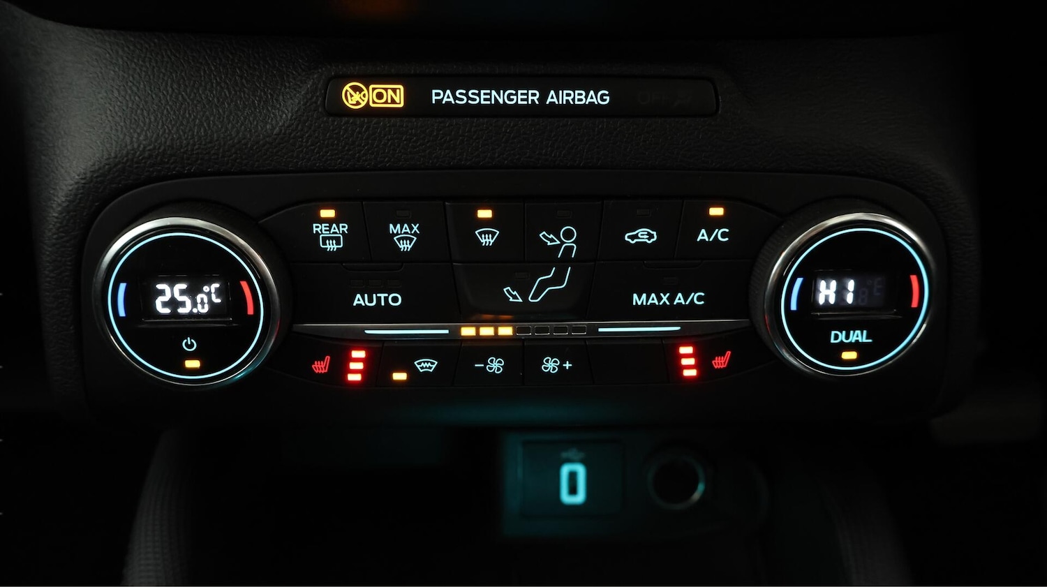 Used Ford Focus 2019 for sale - 76702322: Photo 12