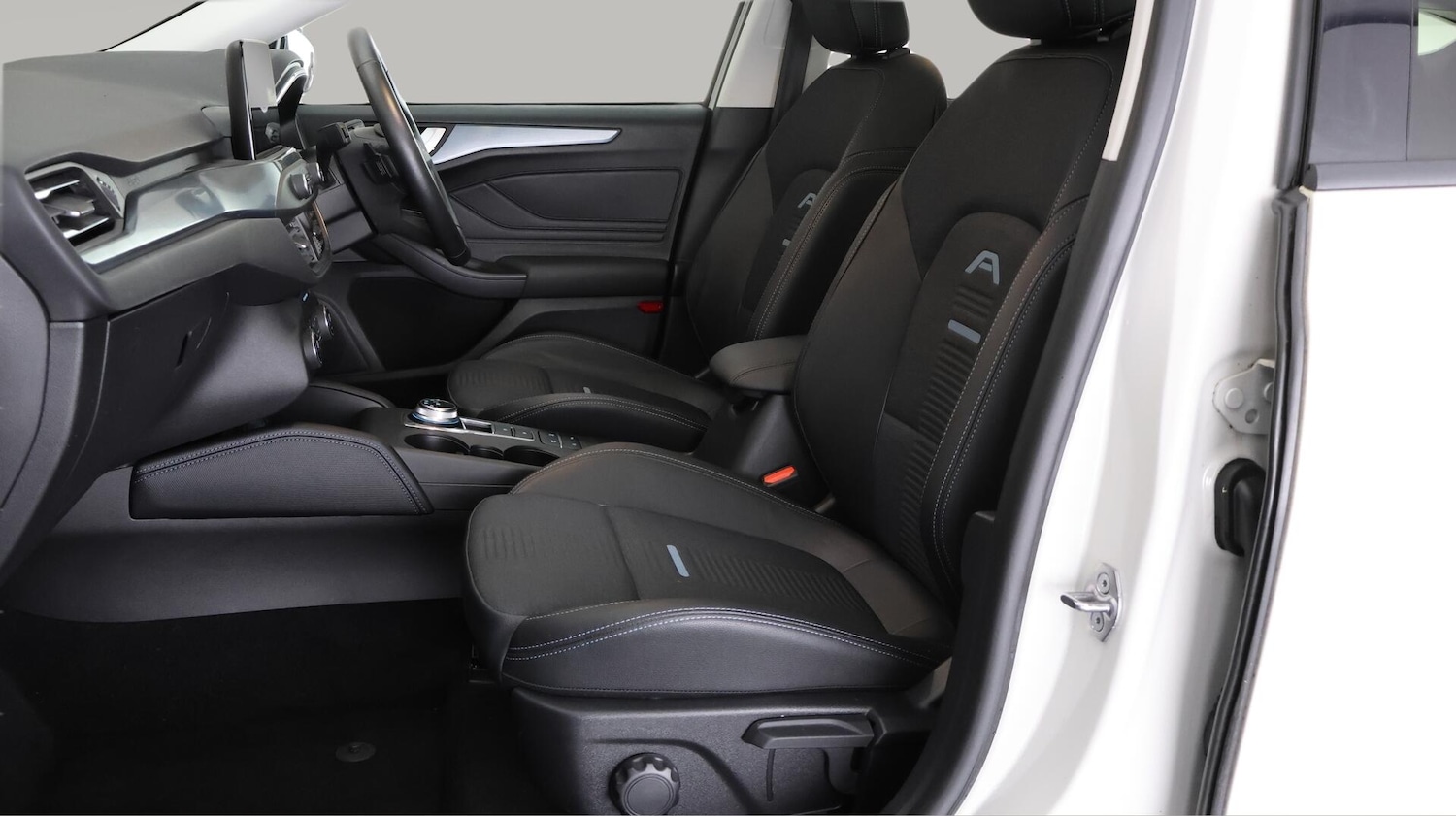 Used Ford Focus 2019 for sale - 76702322: Photo 14