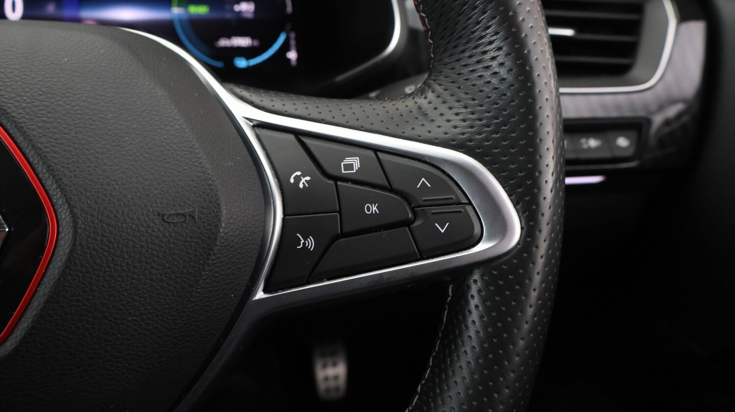 Used Renault Arkana 2023 for sale - 77493244: Photo 25