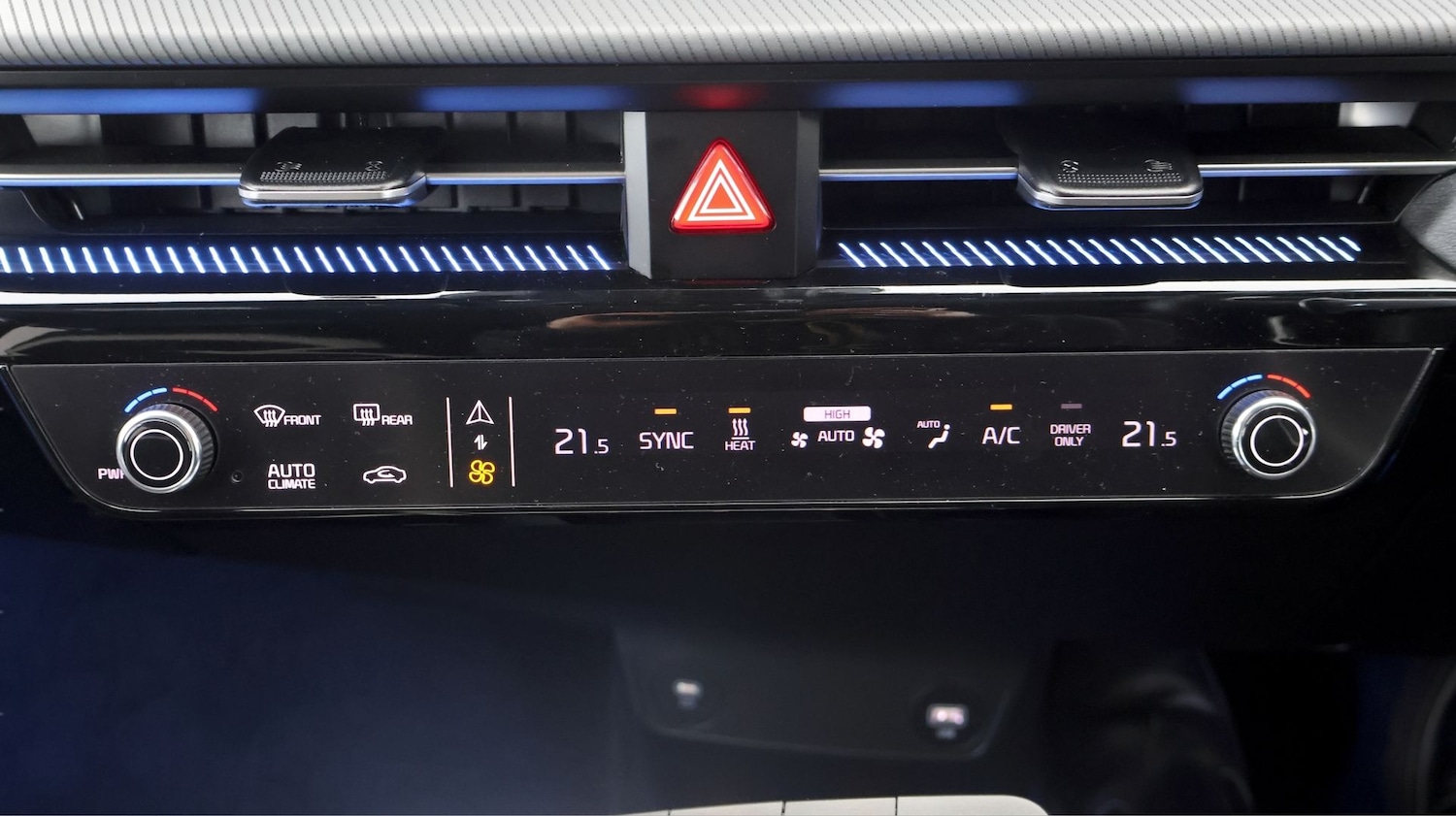 Used Kia EV6 2024 for sale - 77694600: Photo 12