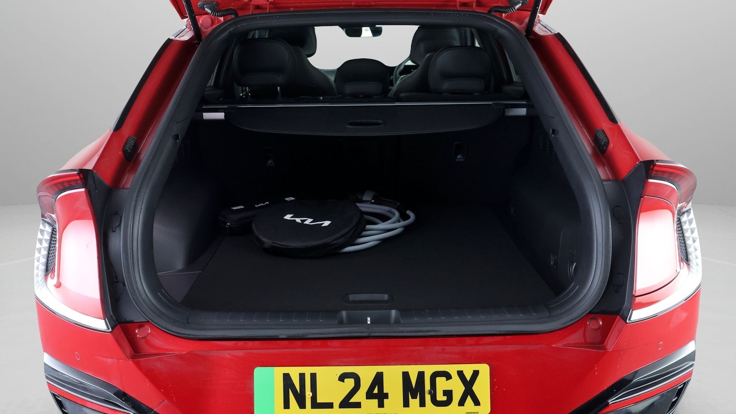 Used Kia EV6 2024 for sale - 77694600: Photo 17