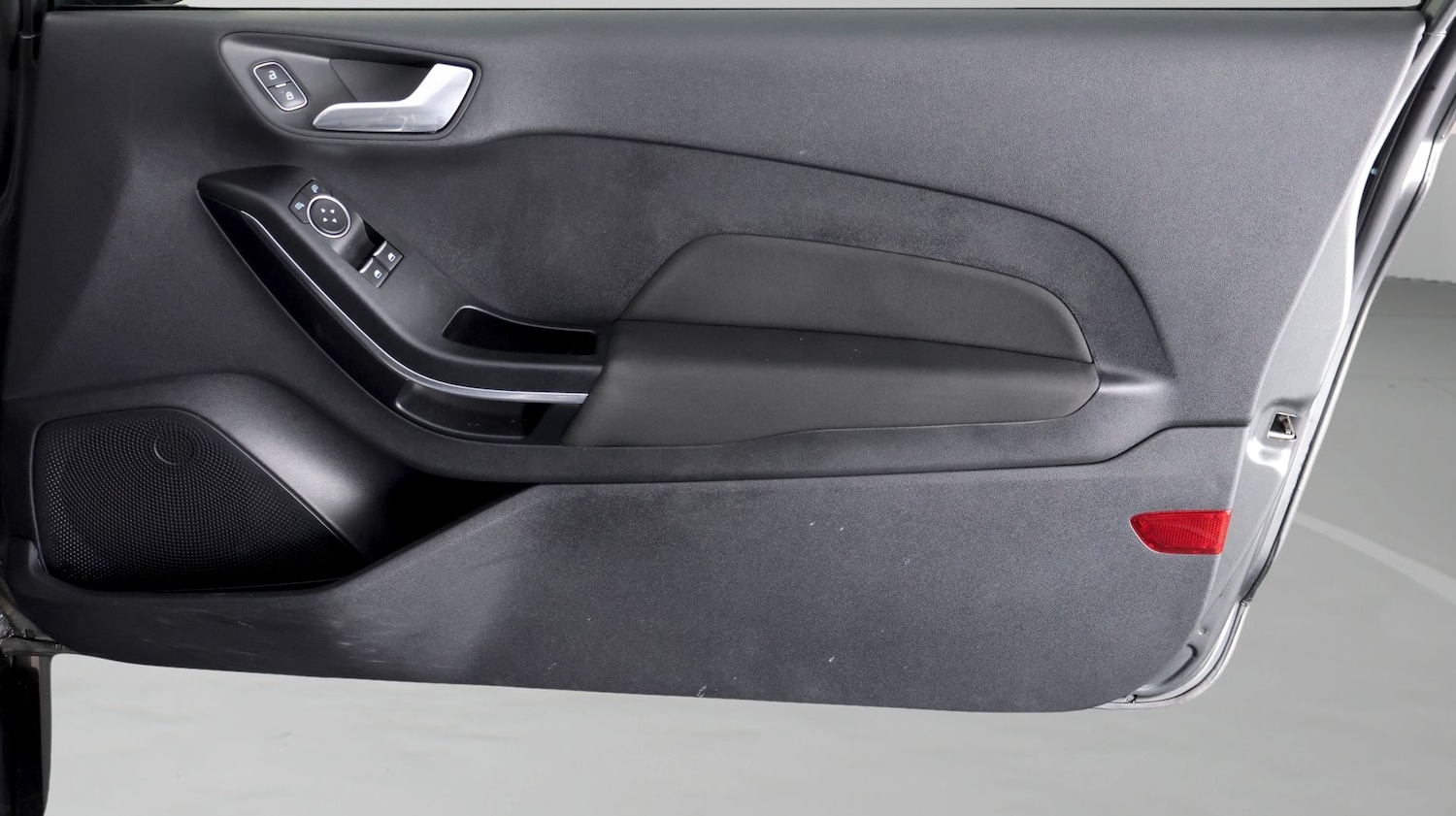 Used Ford Fiesta 2017 for sale - 78085075: Photo 15