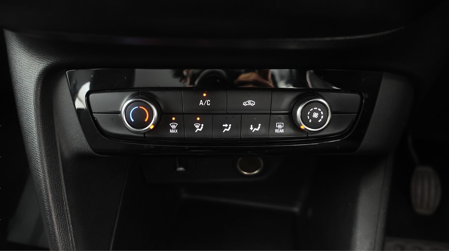 Used Vauxhall Corsa 2019 for sale - 77637037: Photo 12