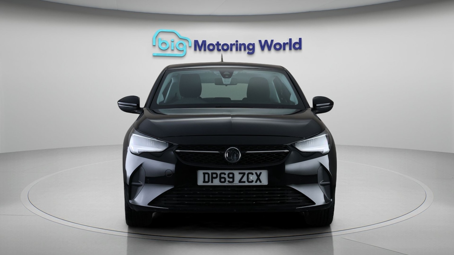 Used Vauxhall Corsa 2019 for sale - 77637037: Photo 2