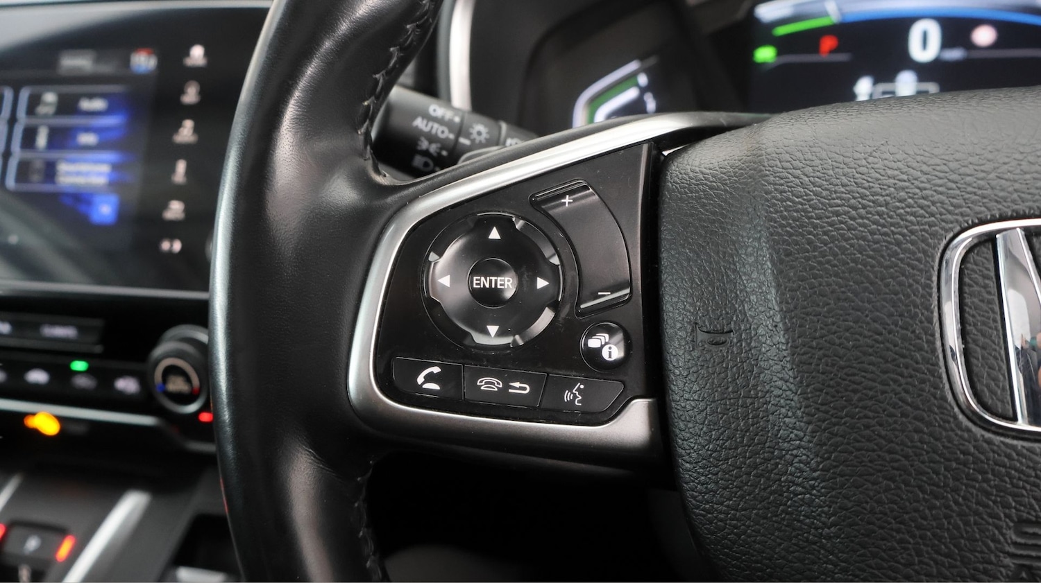 Used Honda CR-V 2022 for sale - 77679299: Photo 24